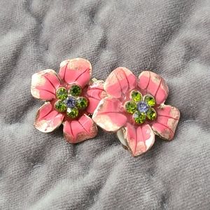 Vintage Clip On Flowers